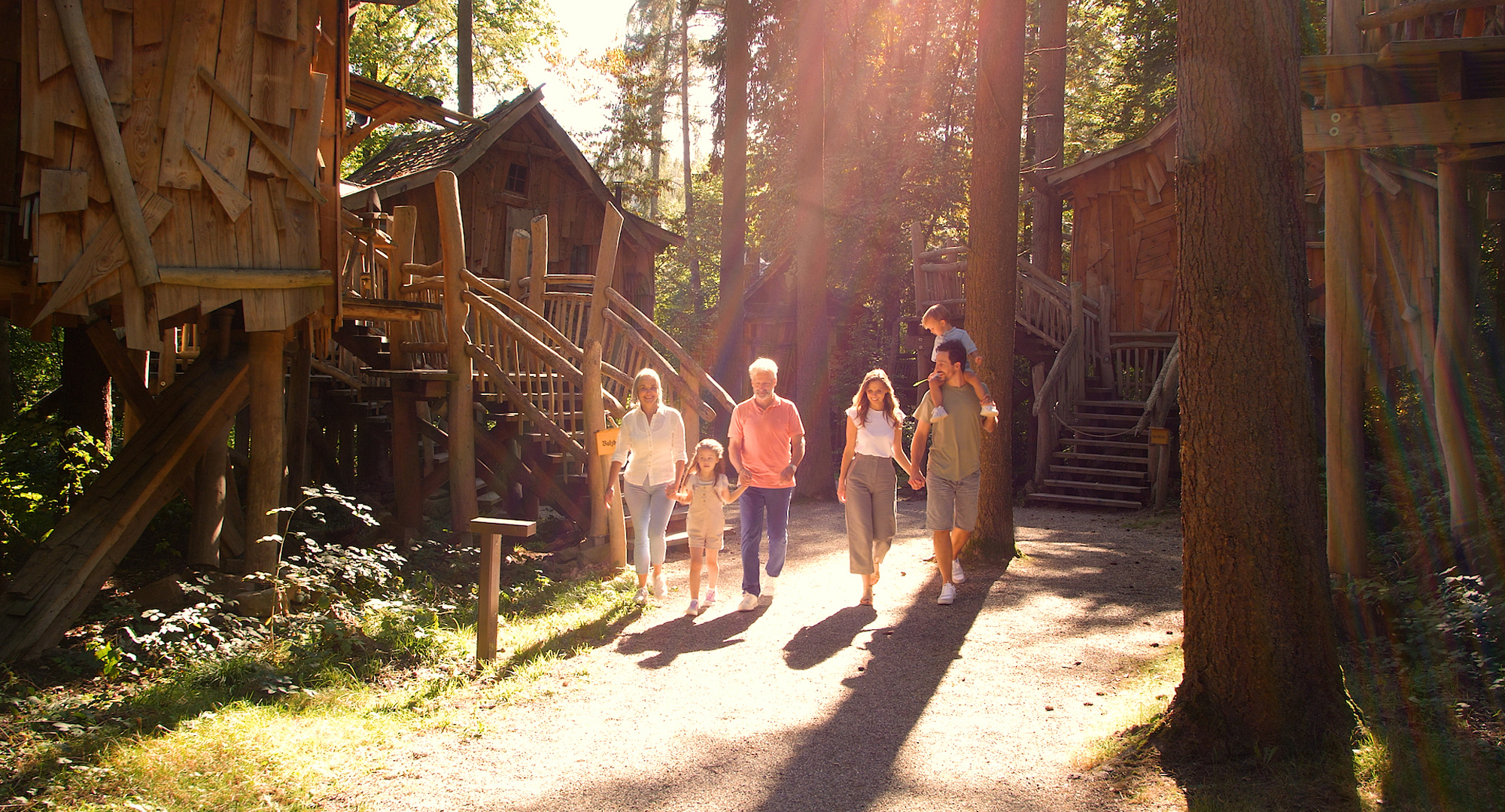 Natur-Resort Baumhäuser